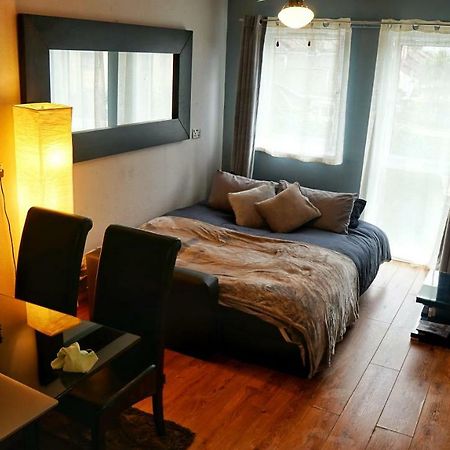 North London Apartment - Edmonton Kültér fotó