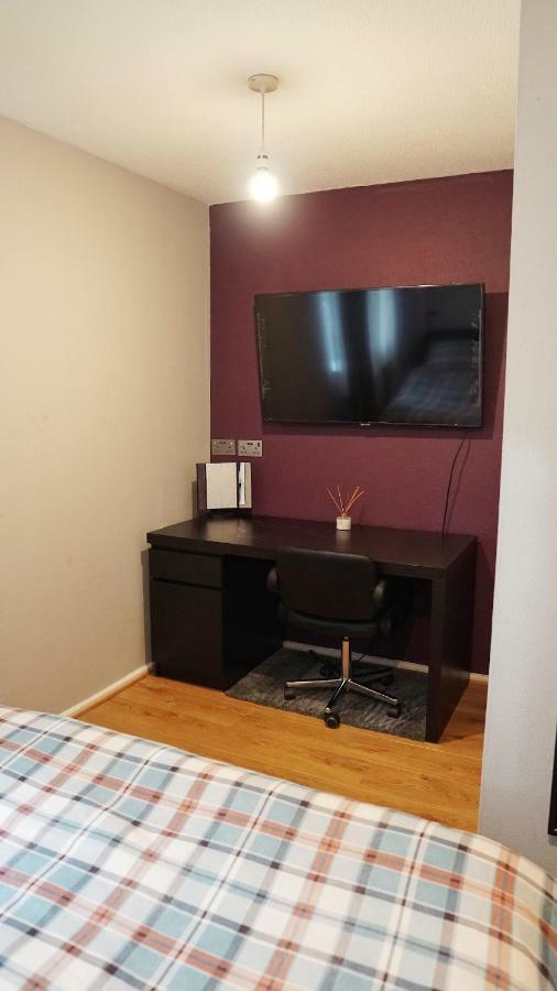 North London Apartment - Edmonton Kültér fotó