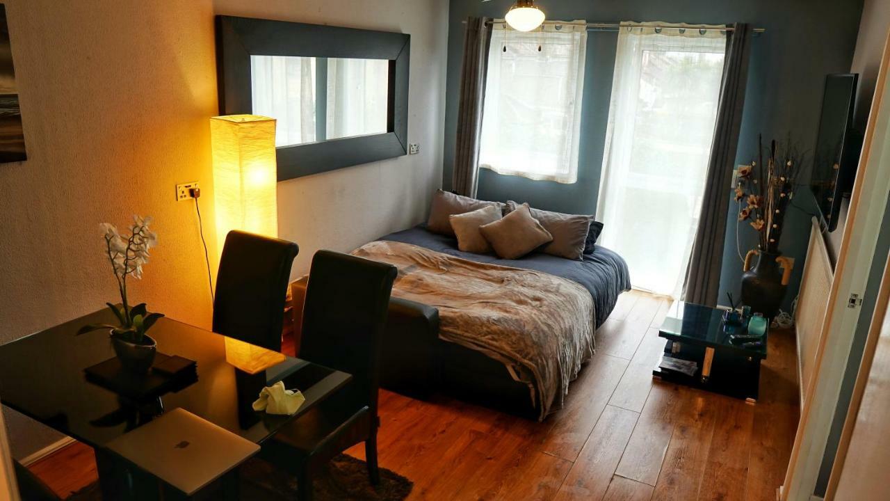 North London Apartment - Edmonton Kültér fotó